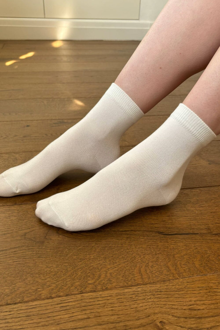 Basic Socks | White