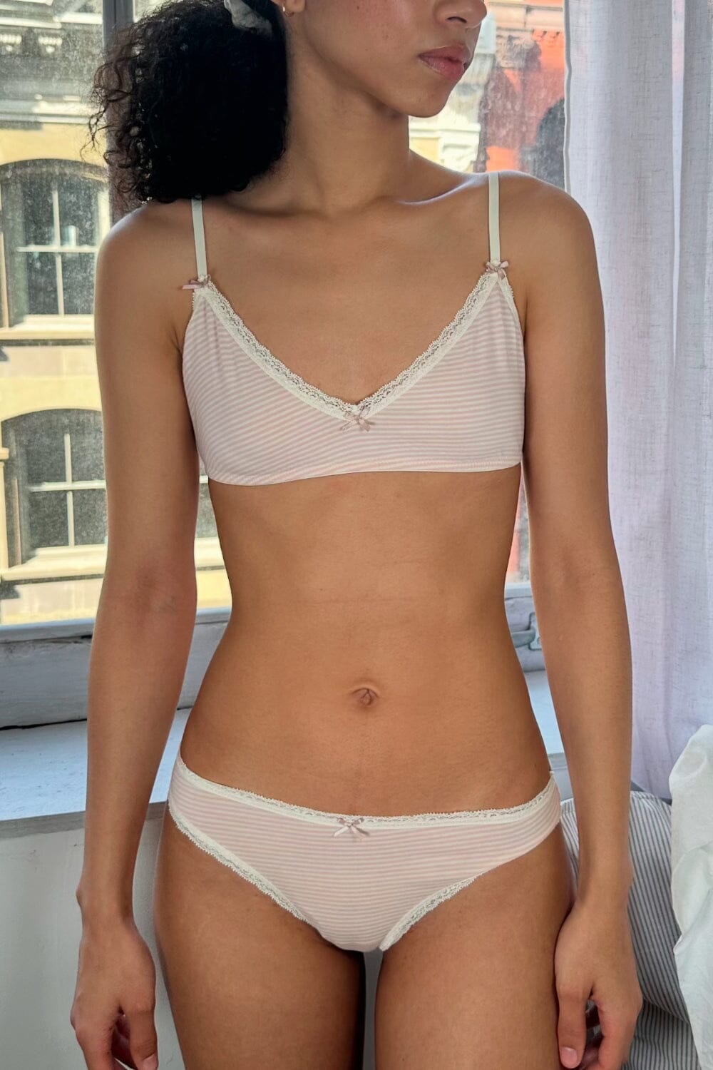 Pastel Pink Stripes / XS/S