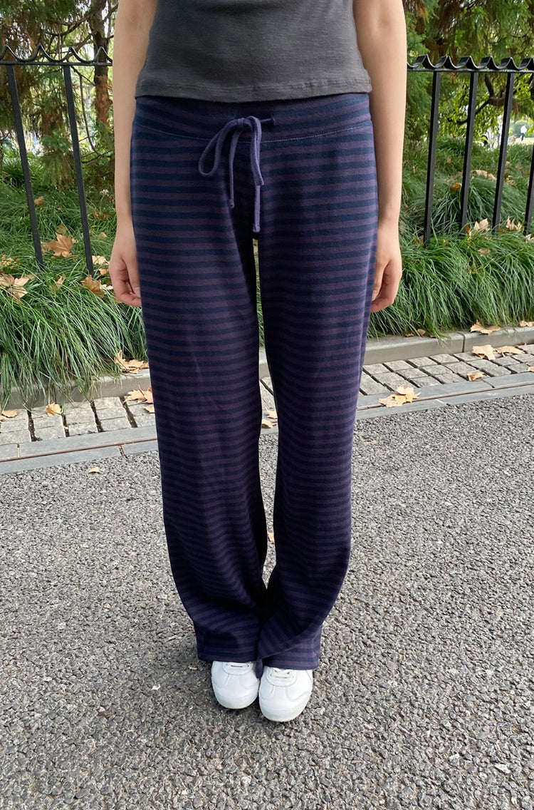 Hilary Yoga Pants | Faded Navy Stripes / XS/S