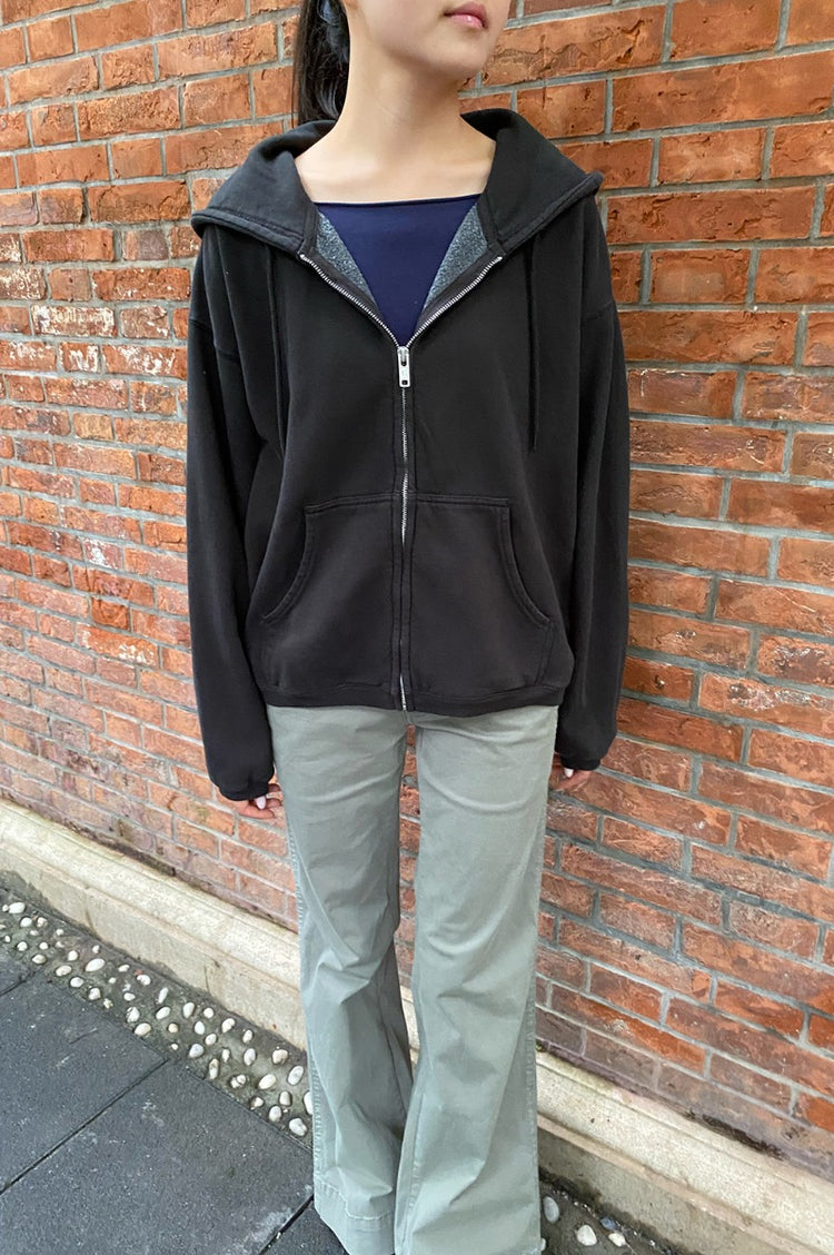 Christy Hoodie | Black / Regular Fit
