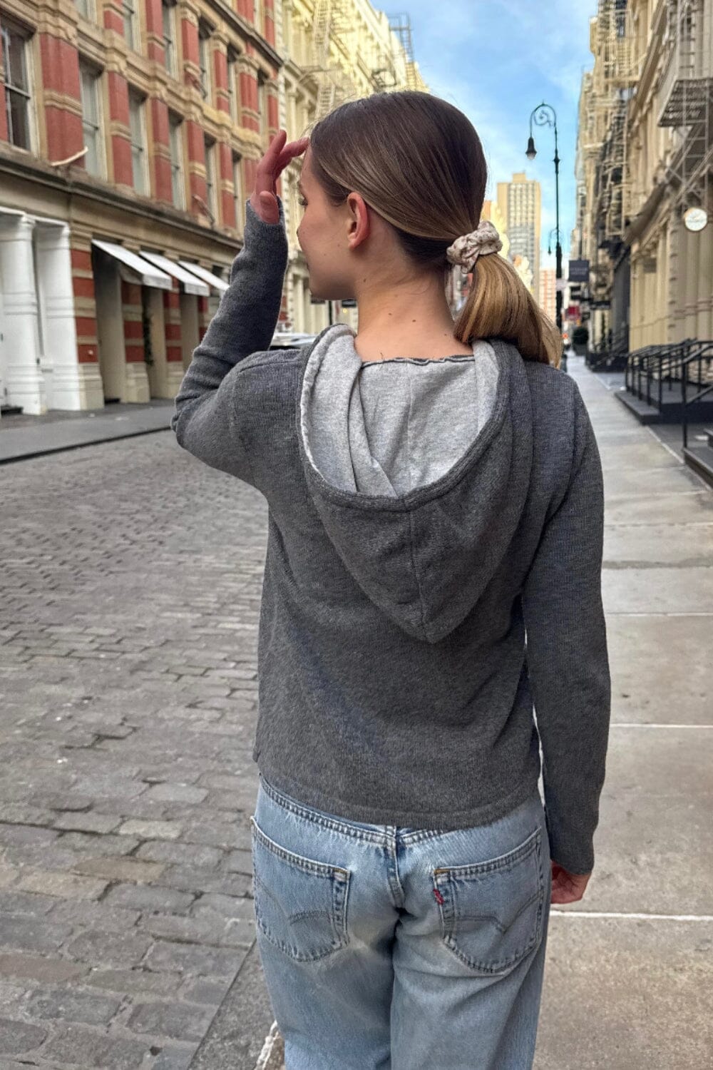 Arden Crop Hoodie | Dark Grey / Regular Fit