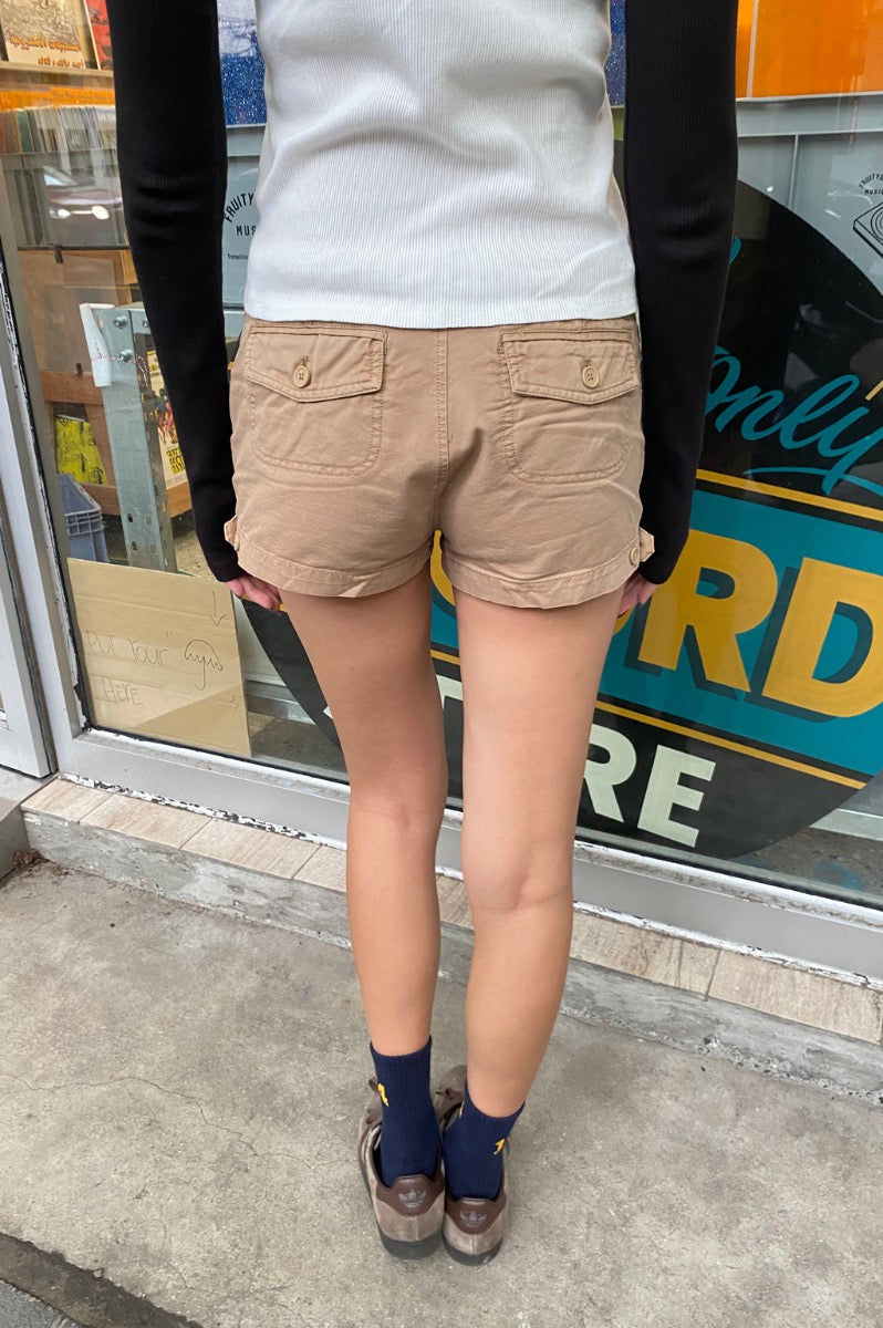 Arlo Shorts | Warm Sand / XS/S