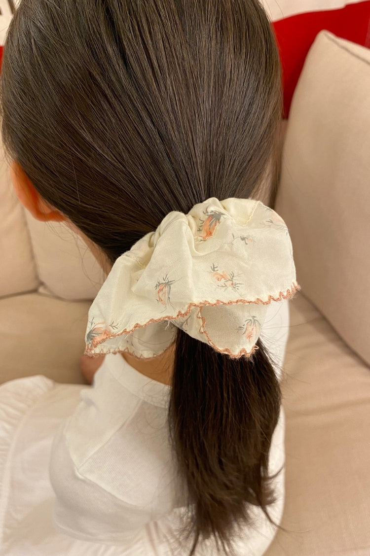 Floral Scrunchie | Floral Scrunchie