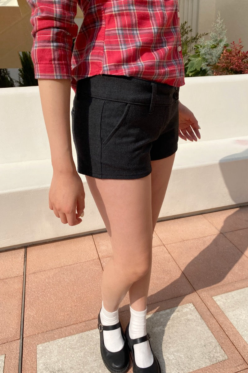 Maisy Shorts | Black / XS/S