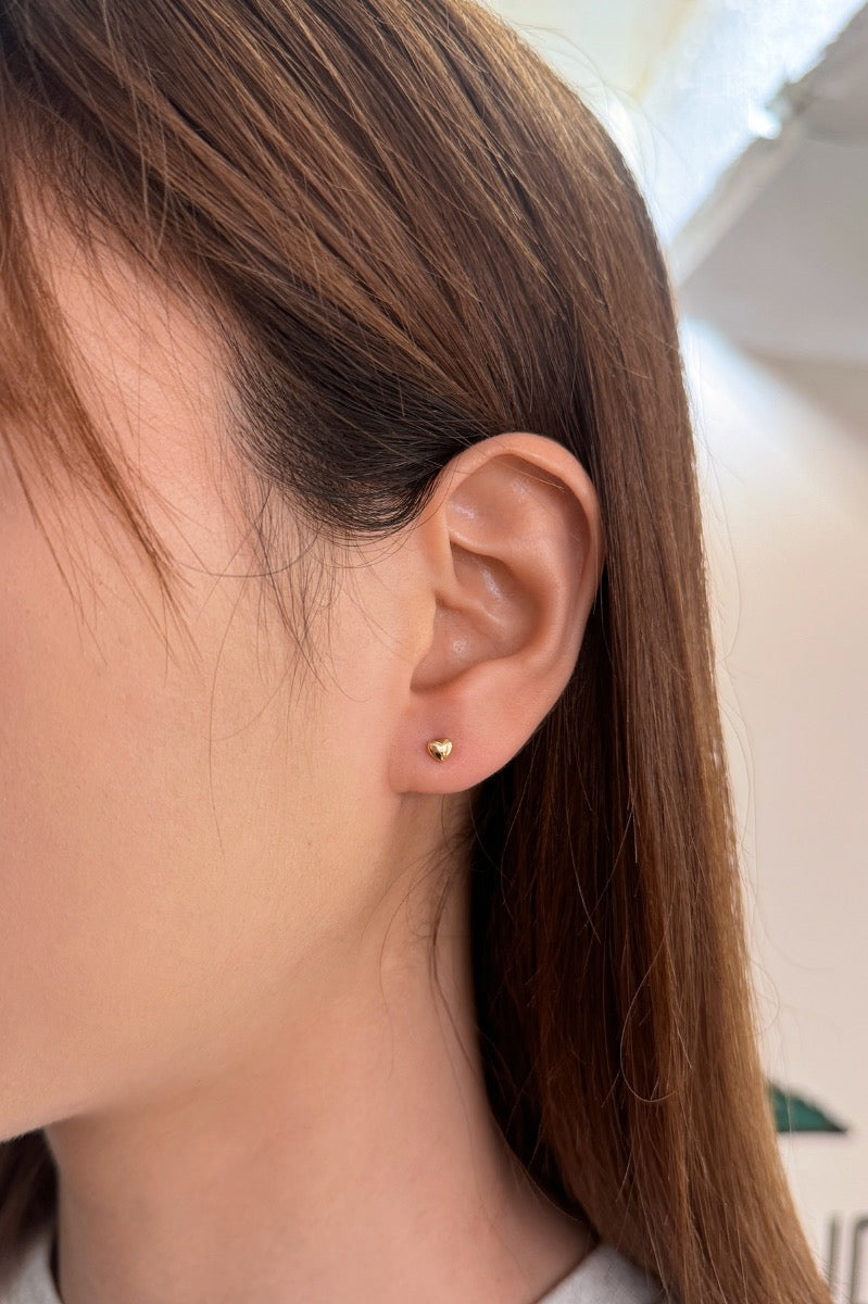 Mini Heart Earrings | Gold