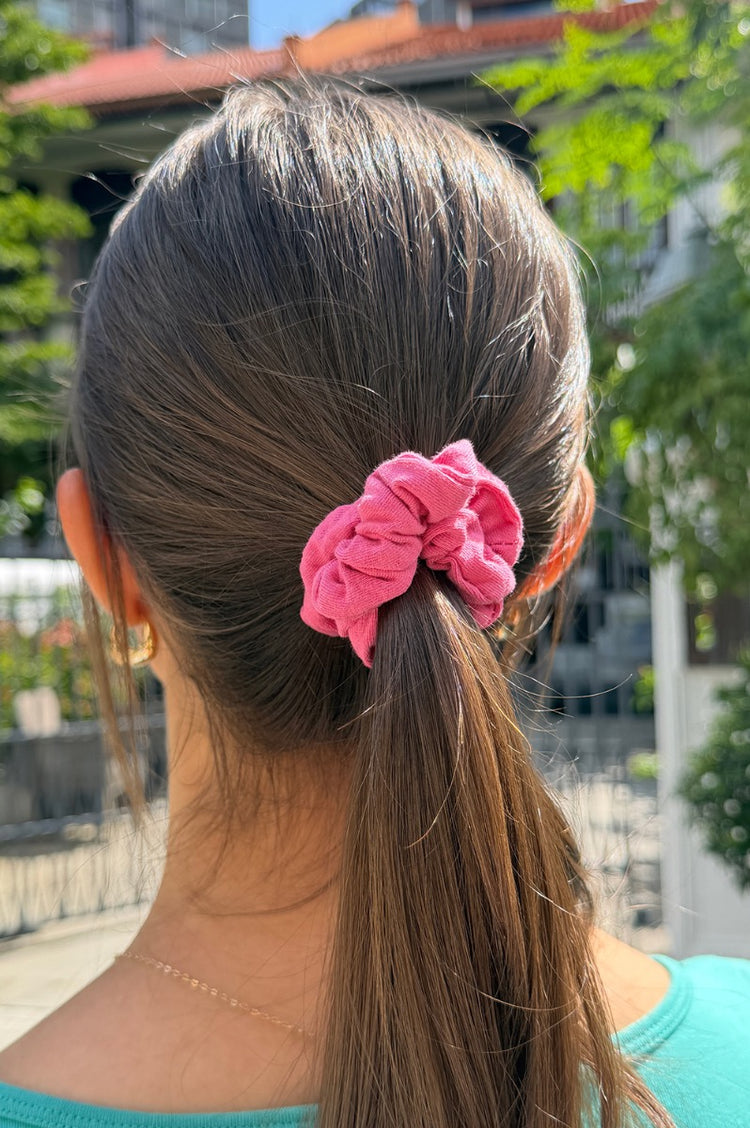 Fuchsia Scrunchie | Fuchsia