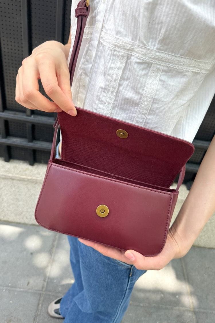 Mini Shoulder Bag | Burgundy